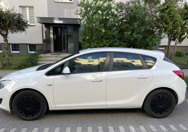 Opel Astra cena 29400 przebieg: 191705, rok produkcji 2015 z Siedlce małe 67